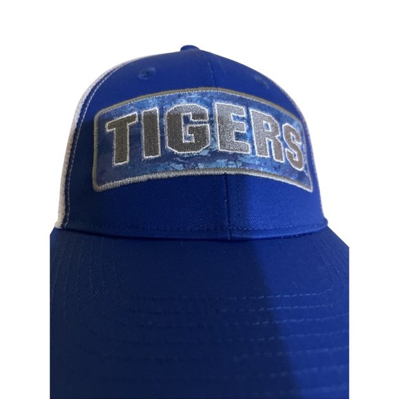 Memphis Tigers Colosseum Blue Mesh Fishing RealTree Trucker SnapBack Hat Cap New - Picture 7 of 9